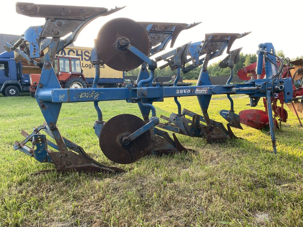 Rabe werk Specht 3 корпусний . Lemken opal 110