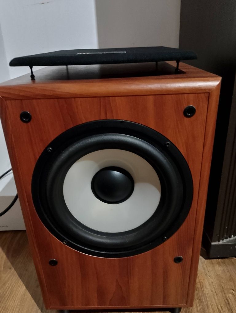 Kolumny M audio front central sub aktywny opis