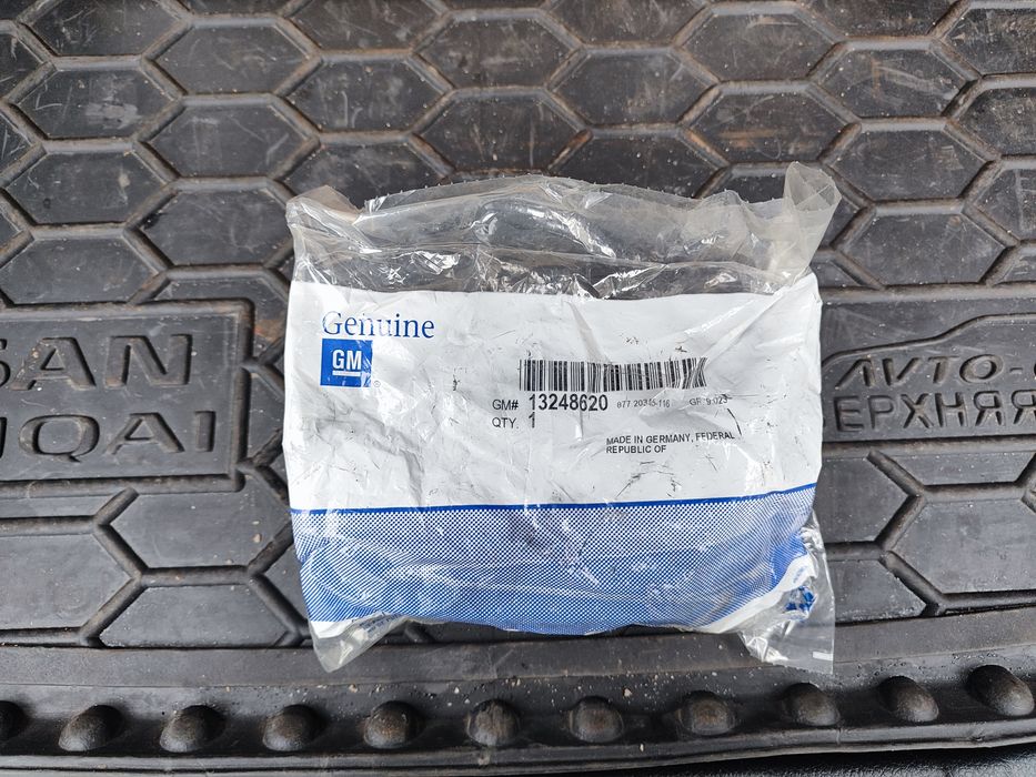 Сайлентблок  підрамника Astra j (балки) передній GM 0352119 13248620