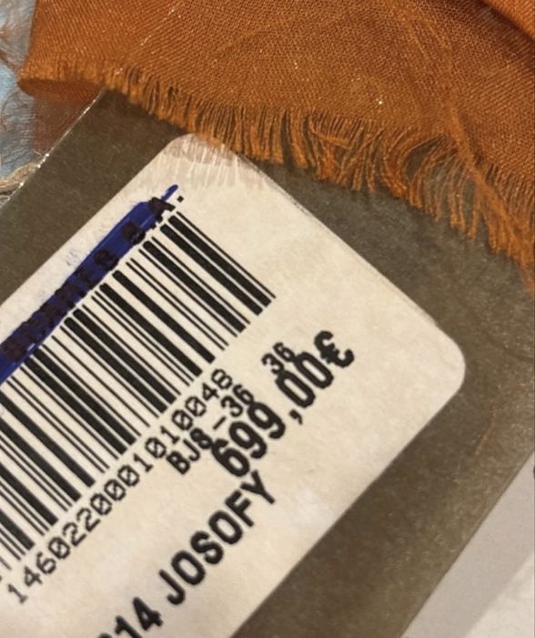 Vestido Hugo Boss novo com etiqueta