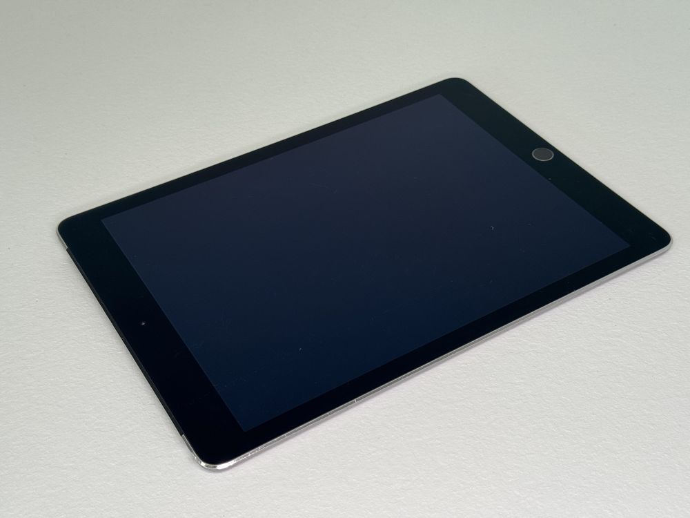 iPad Air 2 (A1567) 32GB - Cellular (LTE) - faktura VAT 23%