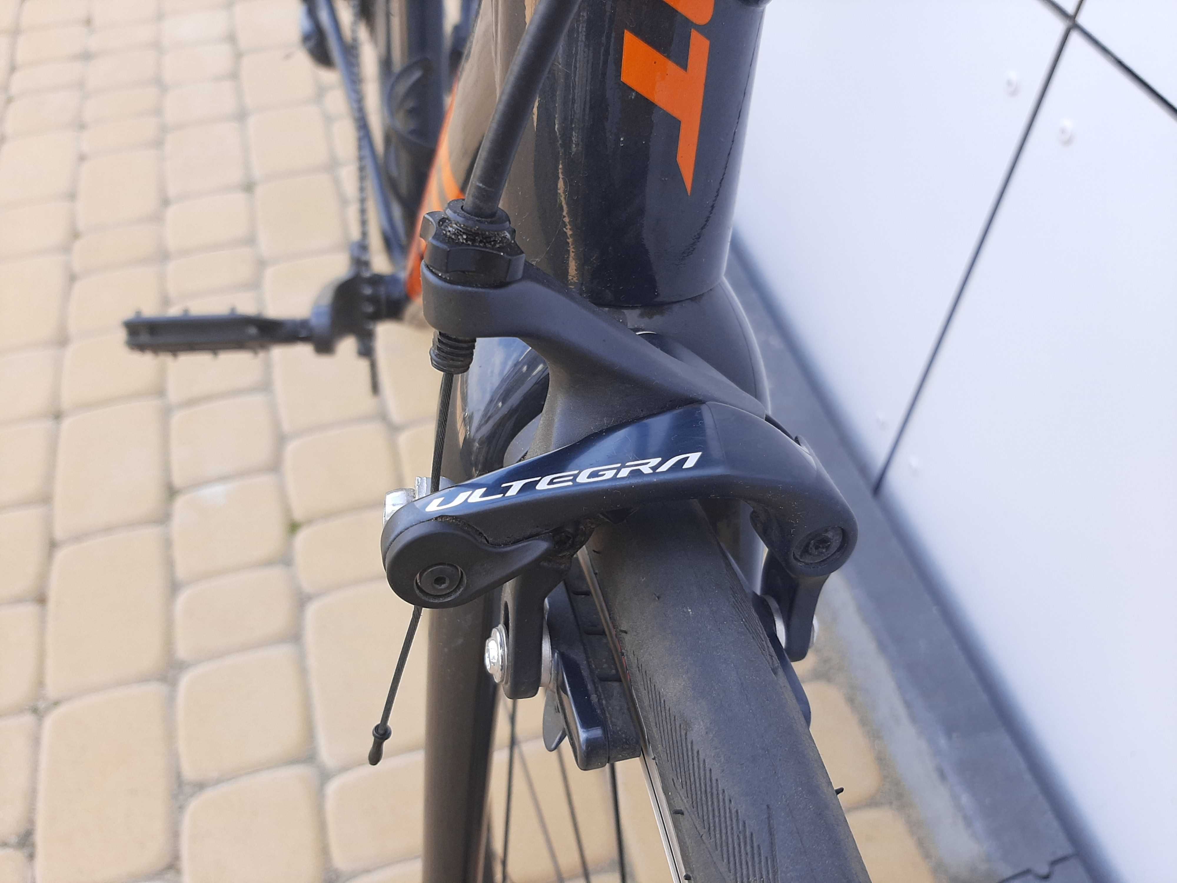 Giant Contend 1 Ultegra Sora Prosta Kierownica 9,3kg rozm. M/L Bstok
