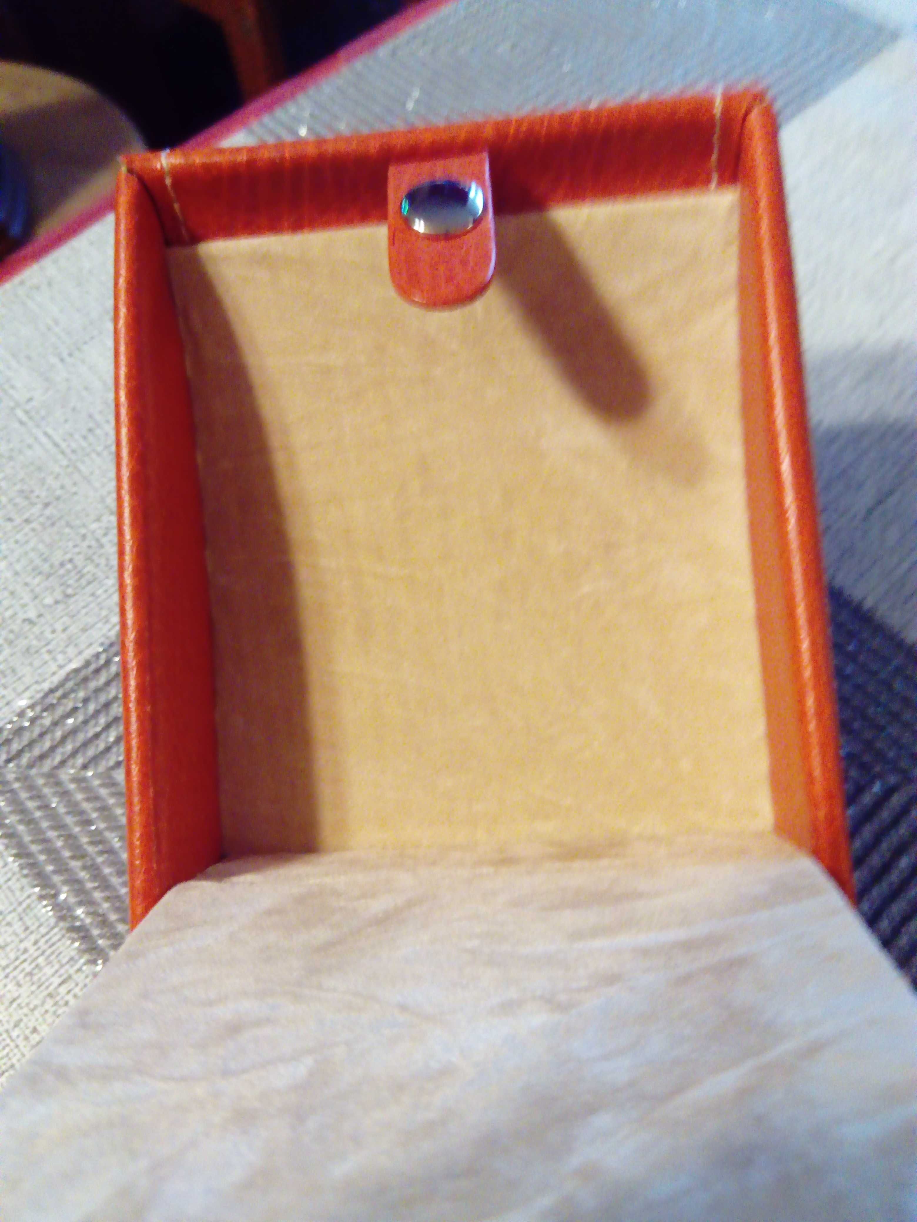Śliczna szkatułka kasetka na biżuterię