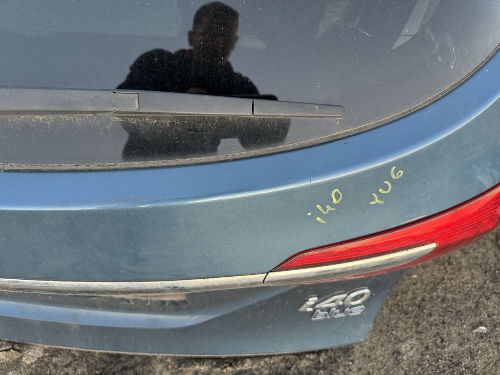Hyundai i40 klapa bagaznika  iu6