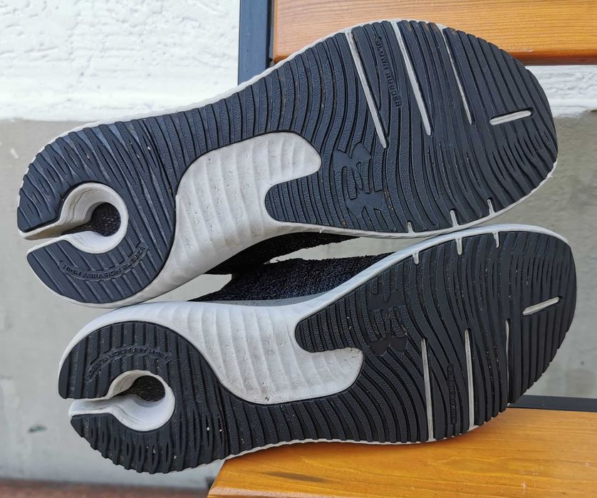 Кроссовки для бега Under Armour 40 р. Оригинал унисекс