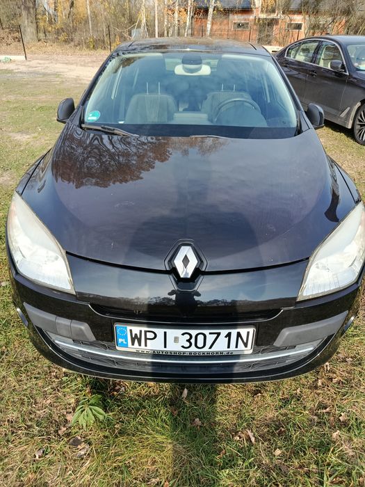 Wynajem Renault Megane III (2009 r.) - Niskobudżetowe Auto Rodzinne! J