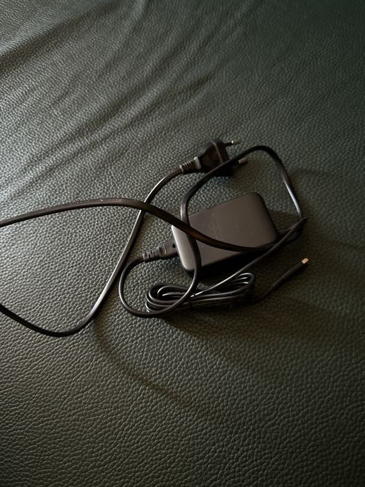 камера Canon Legria HF R806