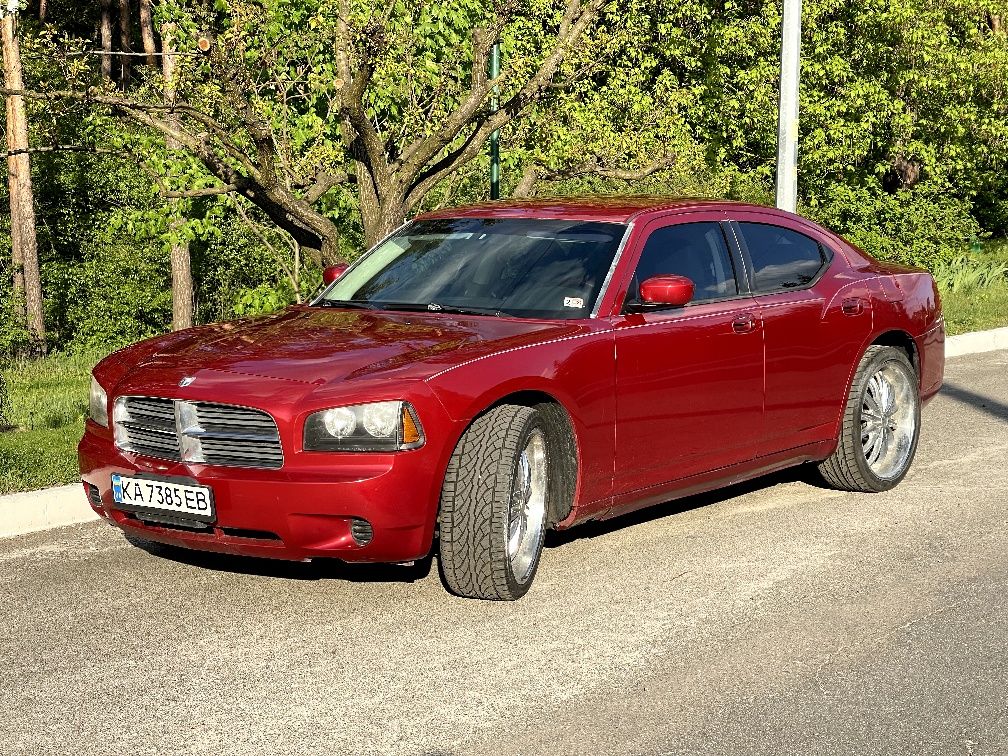 Культовий Dodge Charger