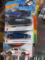 Hot Wheels mais de 100