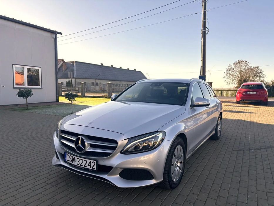 Mercedes-Benz Klasa C 2.0 184KM * serwisowany w ASO *