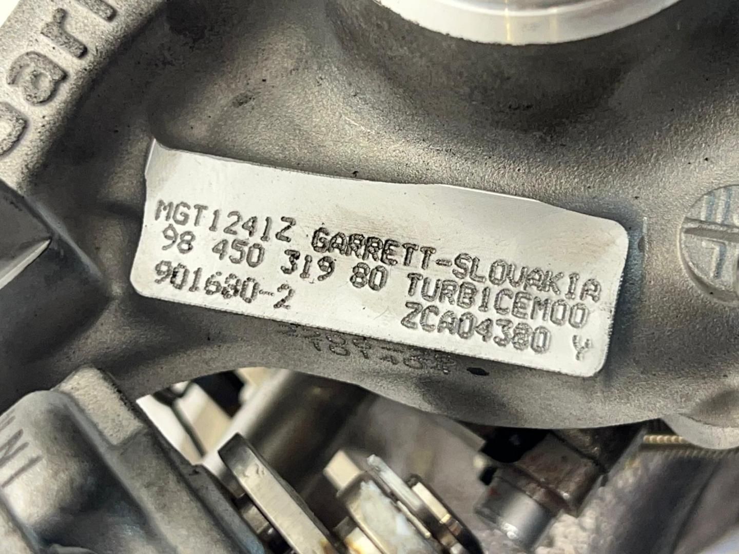 Turbo PEUGEOT  (CU_) 1.2 THP 130