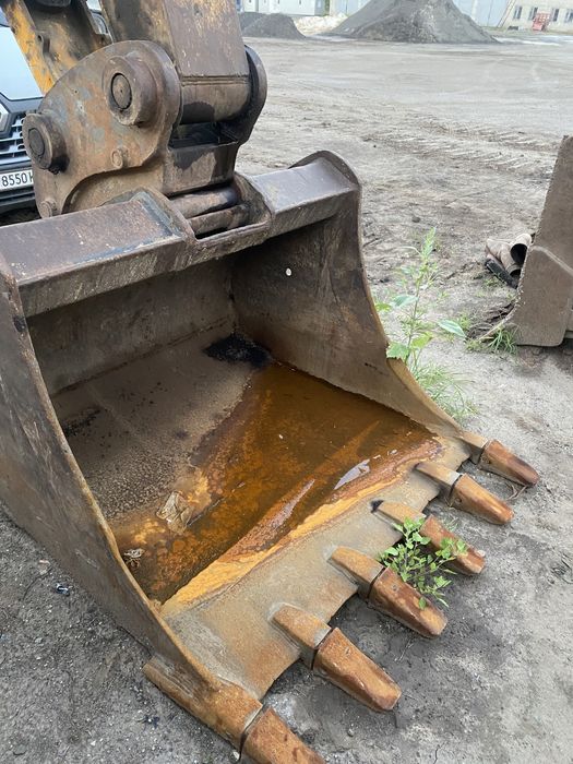 Экскаватор JCB 220 2011г