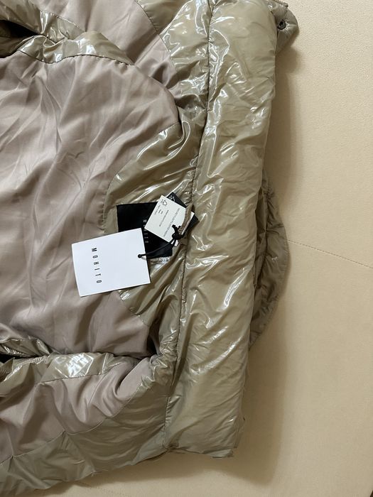 Жилетка  Безрукавка Mohito размер с незамітний дефект