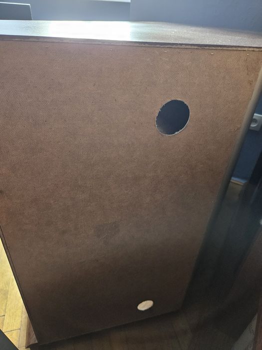 Półka narożna rtv