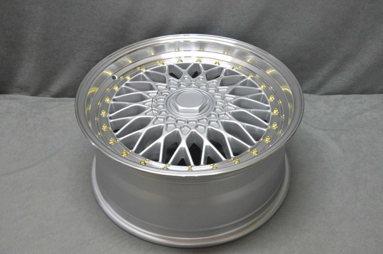 Felgi DARE RS 18'' 9,5J ET38 5x100/5x114,3 SL Golden Rivets