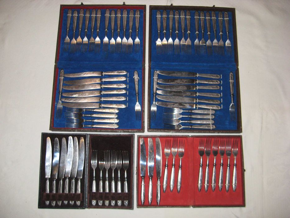 Столовый набор вилки ножи сталинская высотка МГУ з.Кирова Павлово СССР