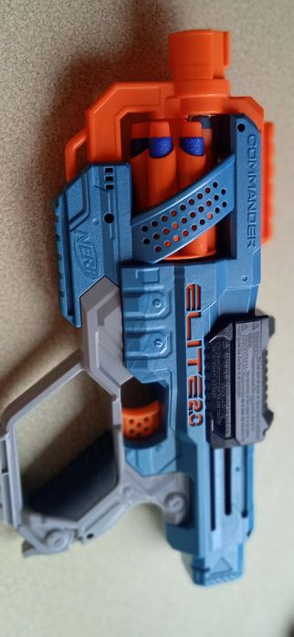 Пистолет -автоматНерф