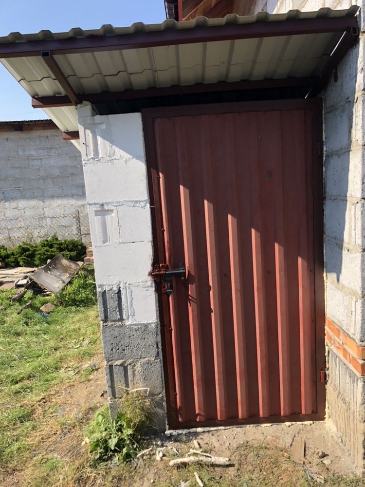 Drzwi wrota wierzeje bramy do stodół garaży
