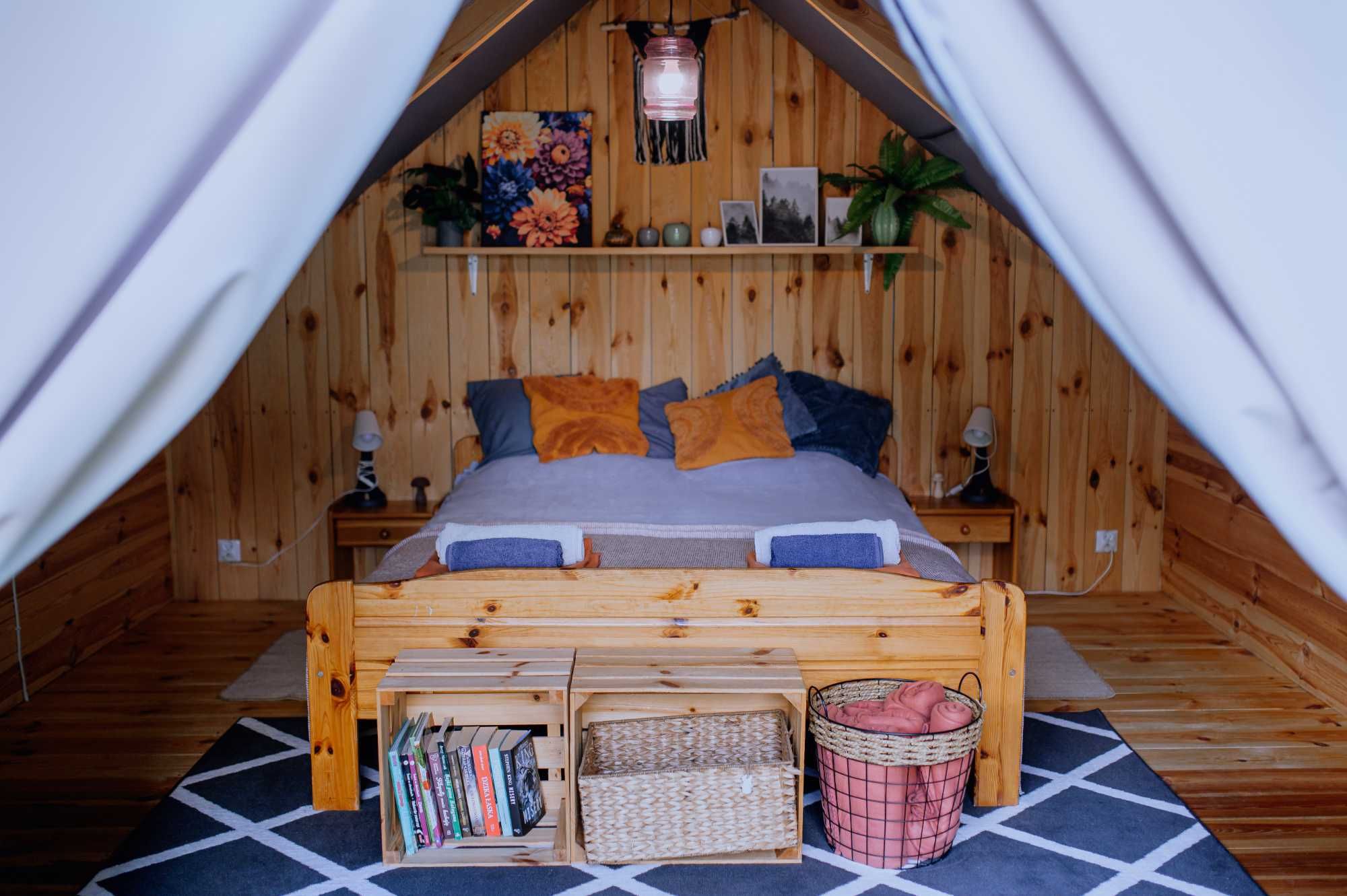Domek / Szałas / Glamping - jacuzzi, rowery - 50 min z Wwy.