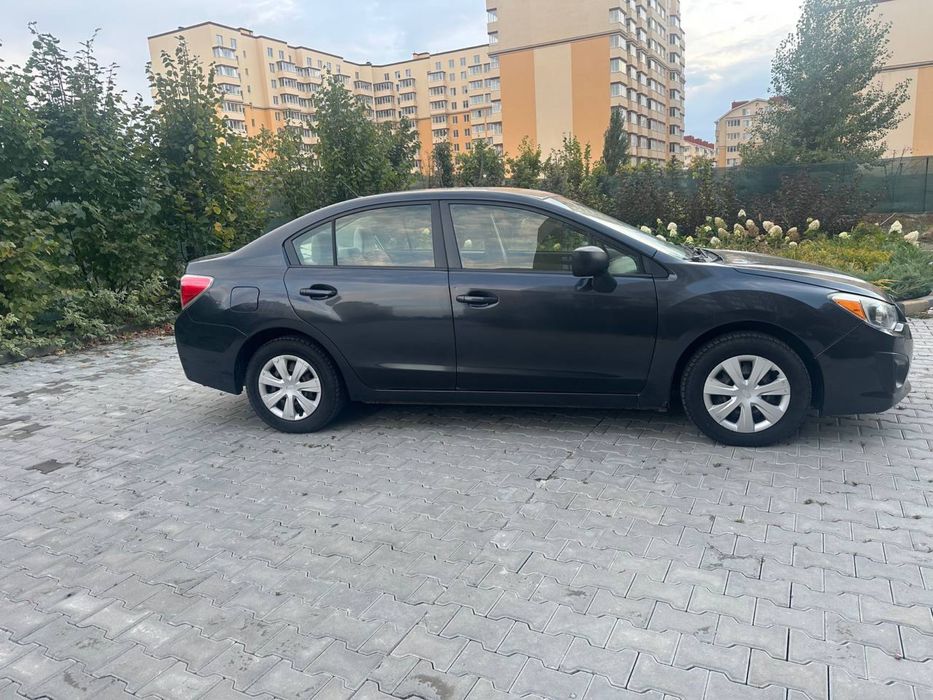 Subaru Impreza 2012-го року