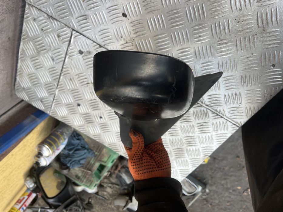 Зеркало боковое Daihatsu Terios 1999г Дайхатсу Териос