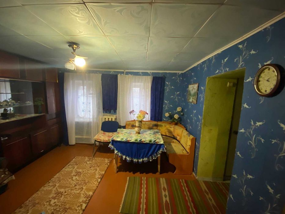 Оренда затищного будинку в ПГТ Радушне