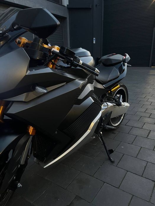 Продам электромотоцикл 12kWt (58kWt) Flash
