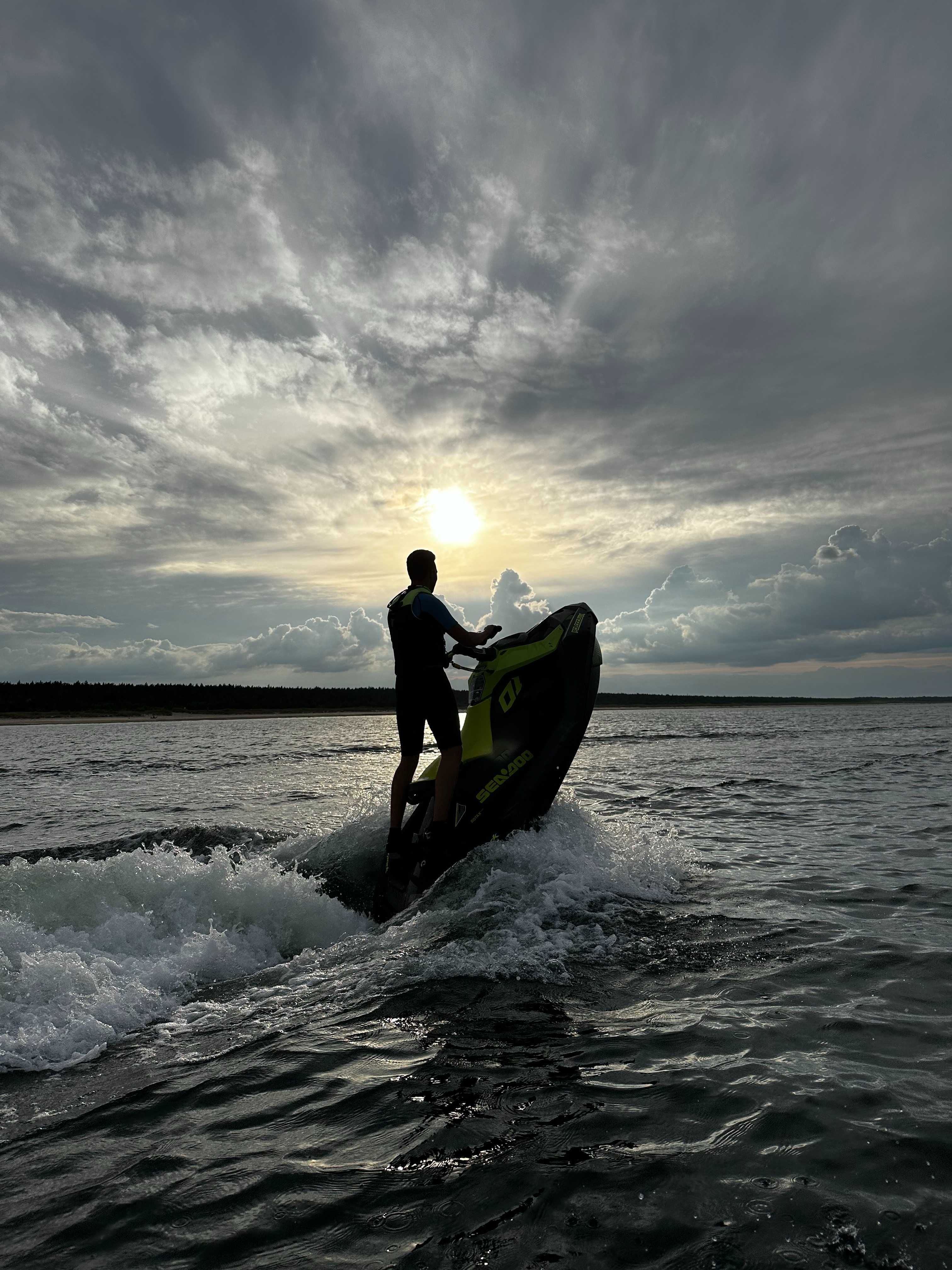 Wypożyczalnia skutery wodne SEA DOO / Spark zalew sulejowski promocja