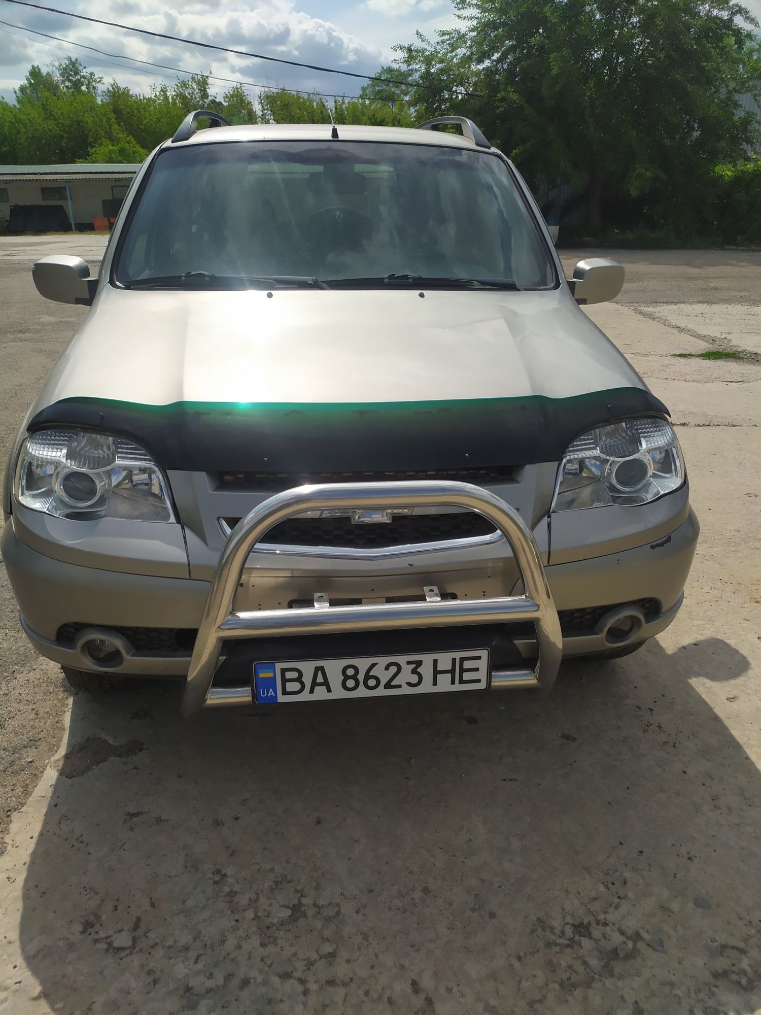 Продаж обмін Ніва Шевроле 4999 $.