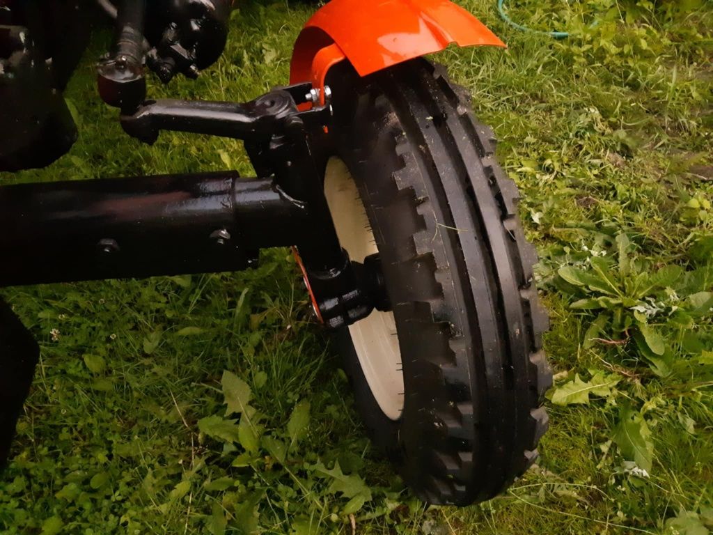 Ciągnik rolniczy c 360 3P