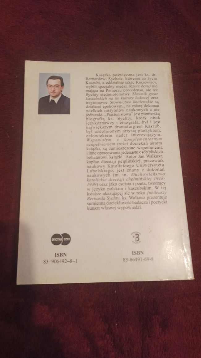Książka Piastun słowa ks. Bernard Sychta - J. Walkusz