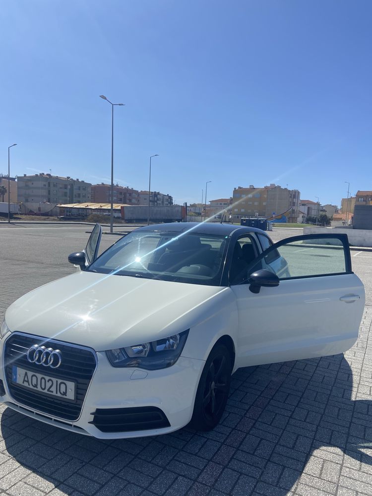 Vendo audi A1 1.6tdi 105cv 2011 bom estado