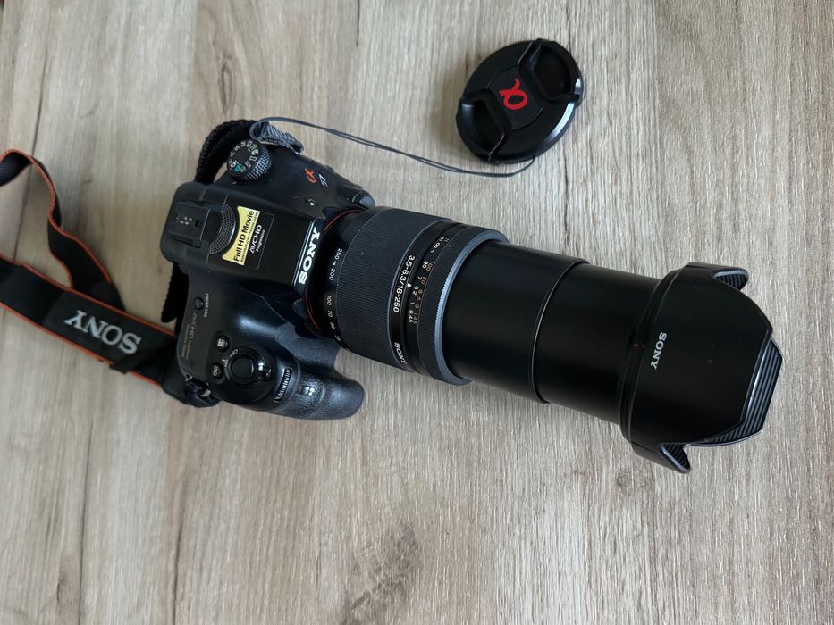 Продам фотоапарат SONY SLT-A57 + об'єктив Sony 18250 DT18-250mm