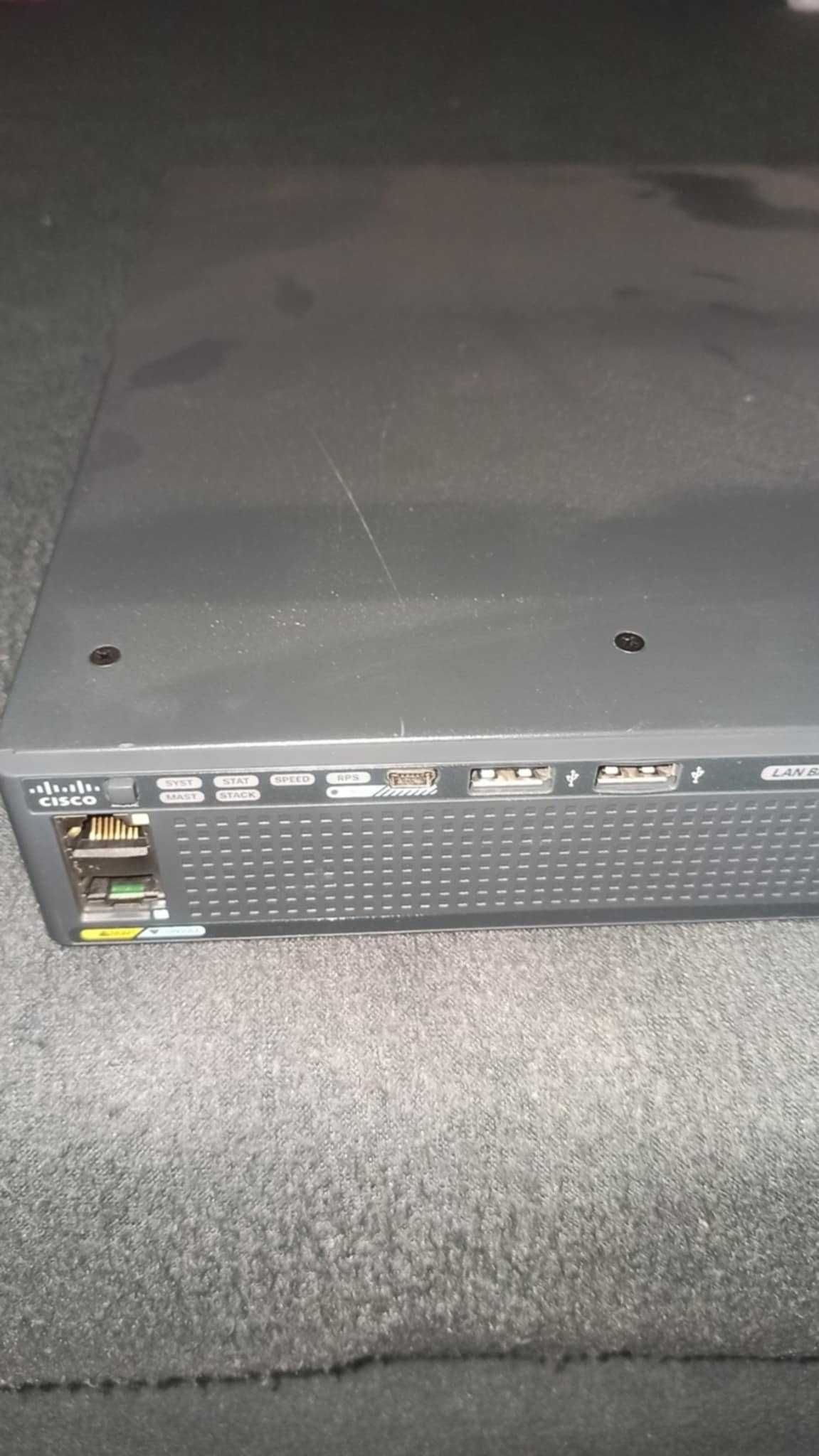 Switch Cisco Catalyst 2960X-24TS-L