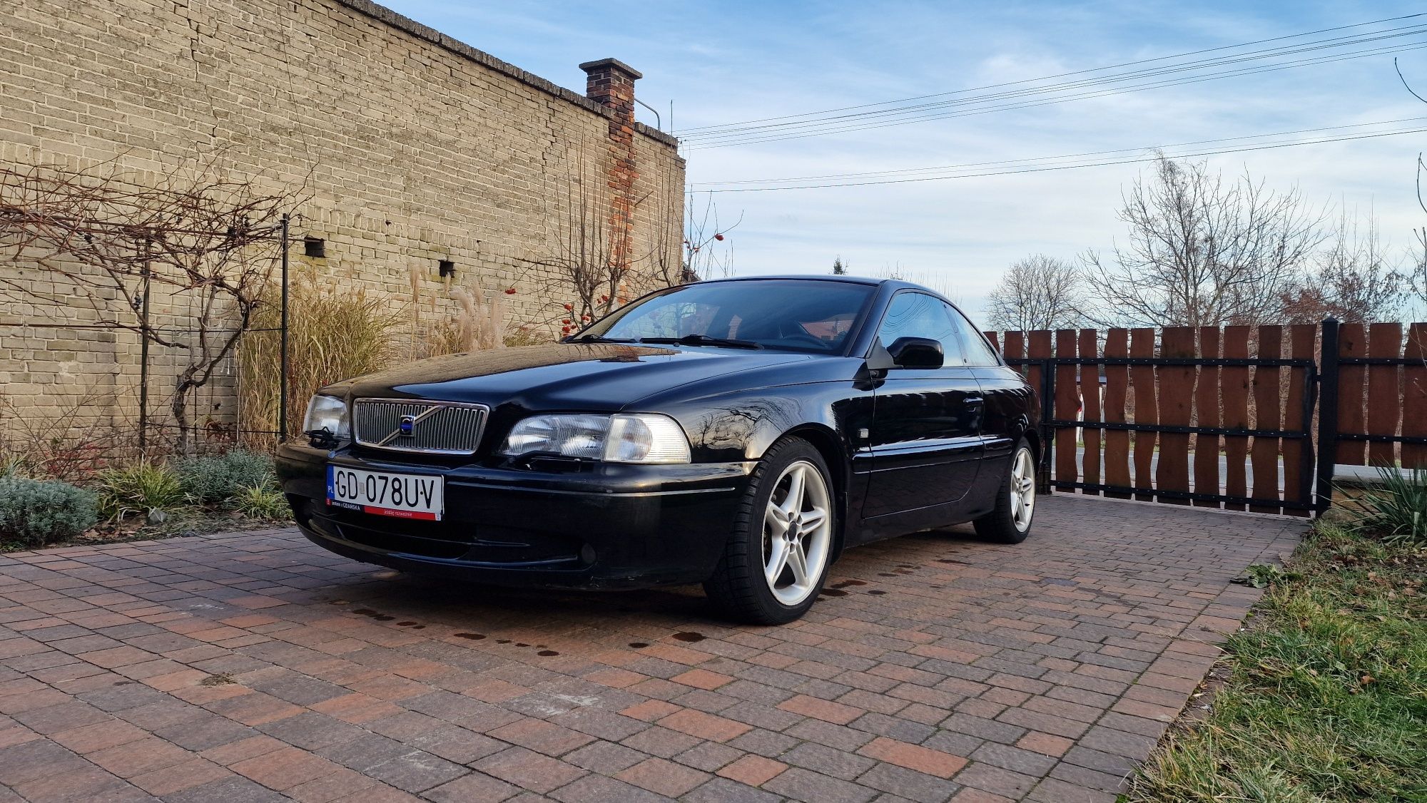 Volvo C70 2.4t 193km coupe