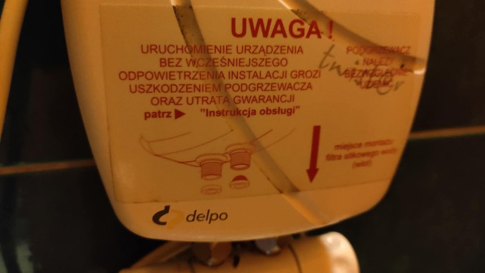 Elektryczny podgrzewacz wody Delpo
