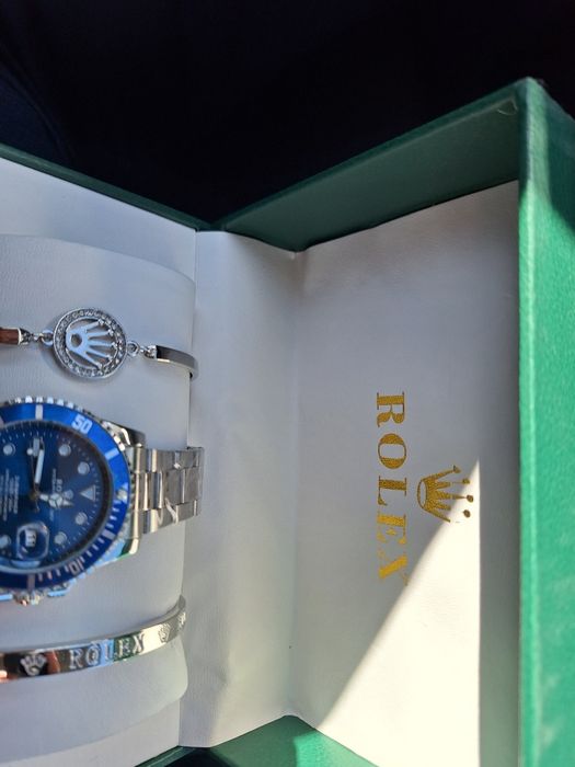 Conjunto relogio + pulseiras