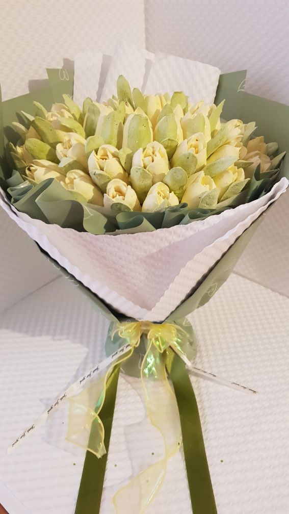 Зефірний букет тюльпанів