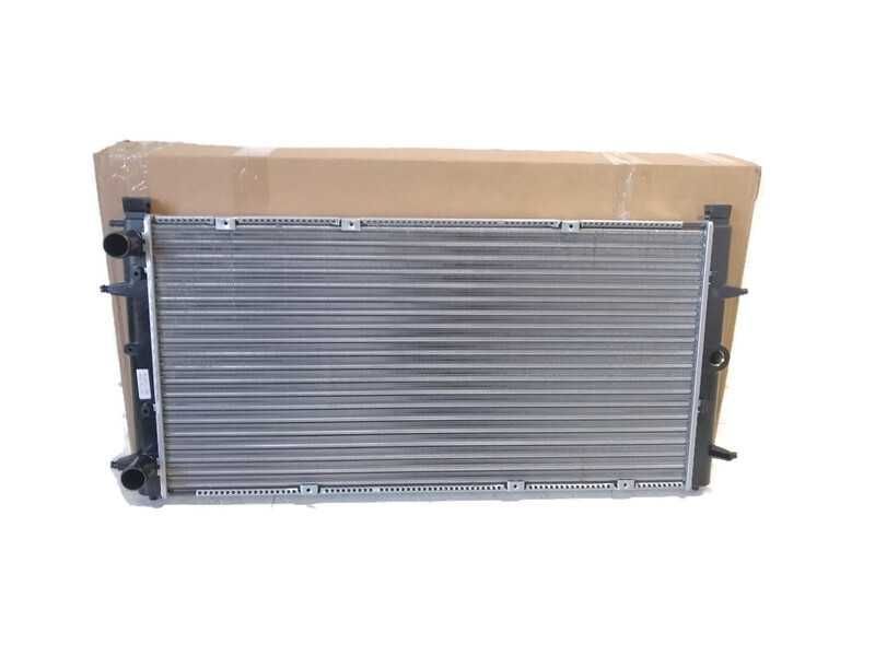 VW TRANSPORTER T4 1.8 2.0 2.5 1.9D TD 2.4D 2.5TDI chłodnica wody