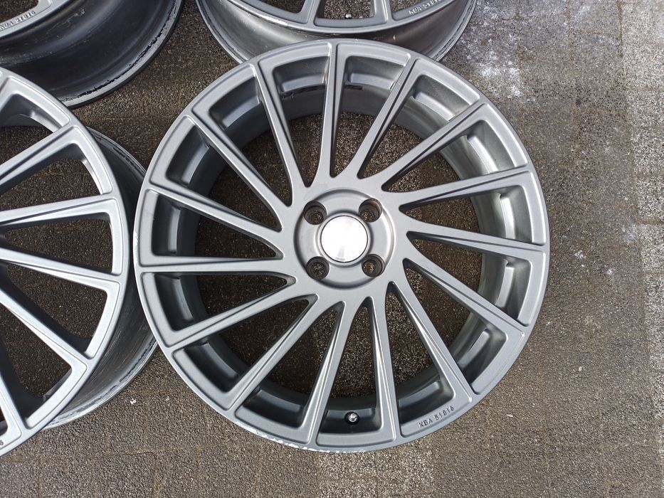 19" 4*100 Renault Clio Captur Opel Honda Vw Kia Mini Hyundai BROCK B39