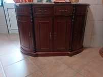 Sapateira com tampo em mármore