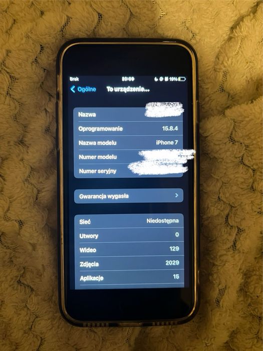 sprzedam iPhone 7
