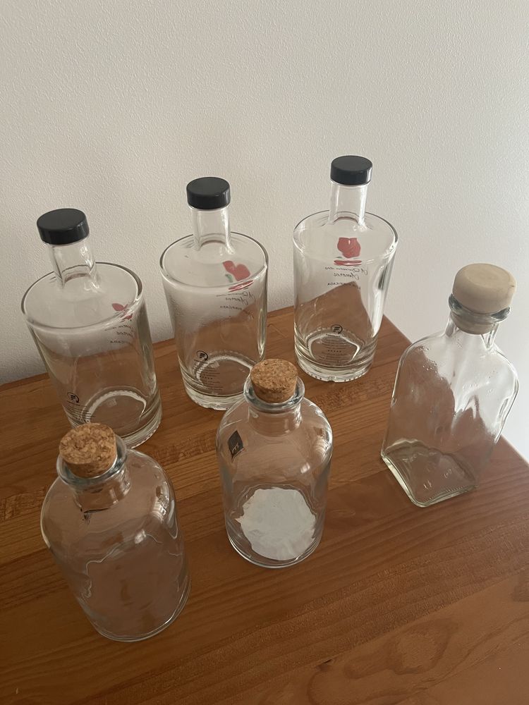 6 Garrafas de Vidro