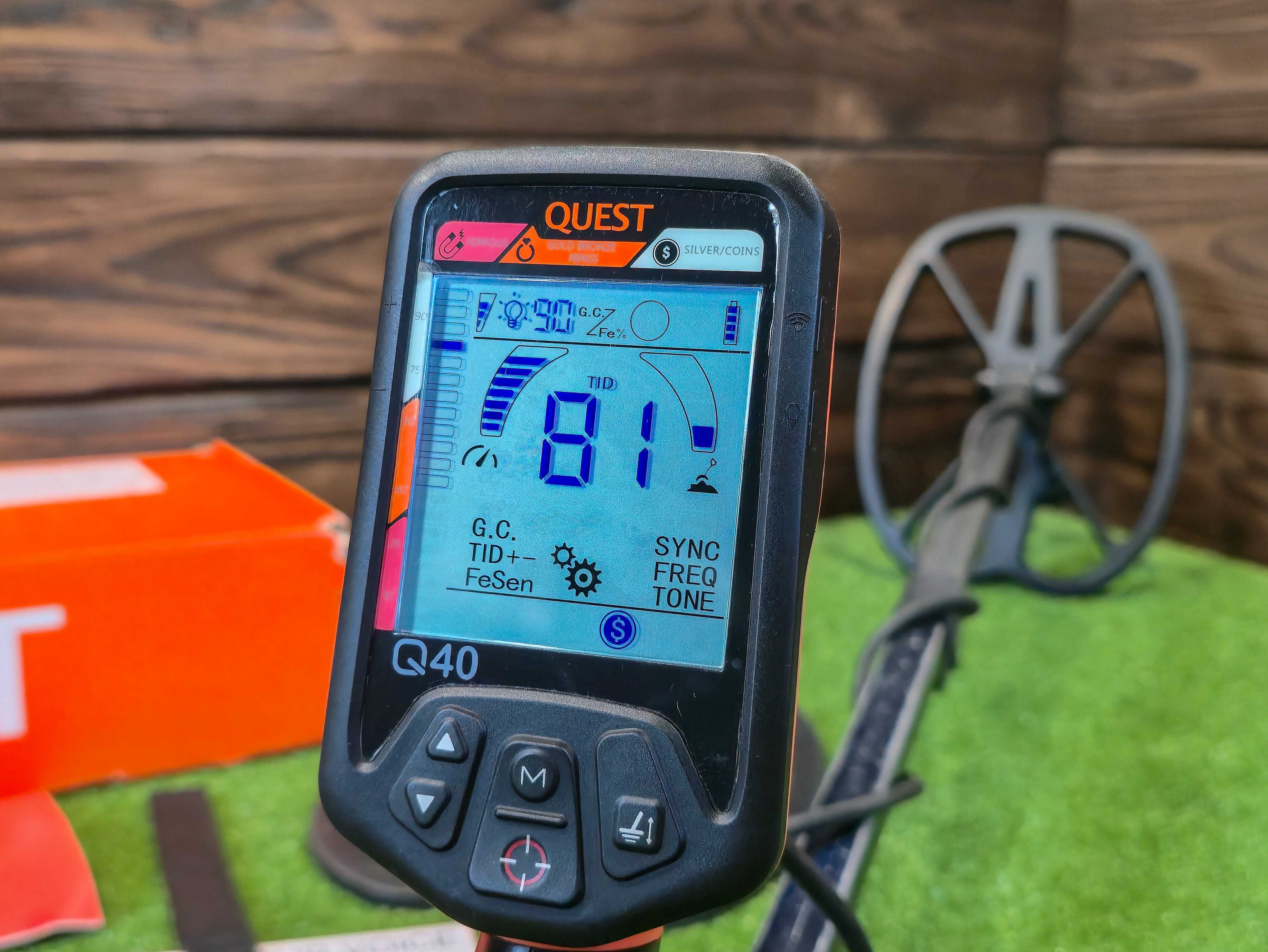 Металошукач Quest Q40