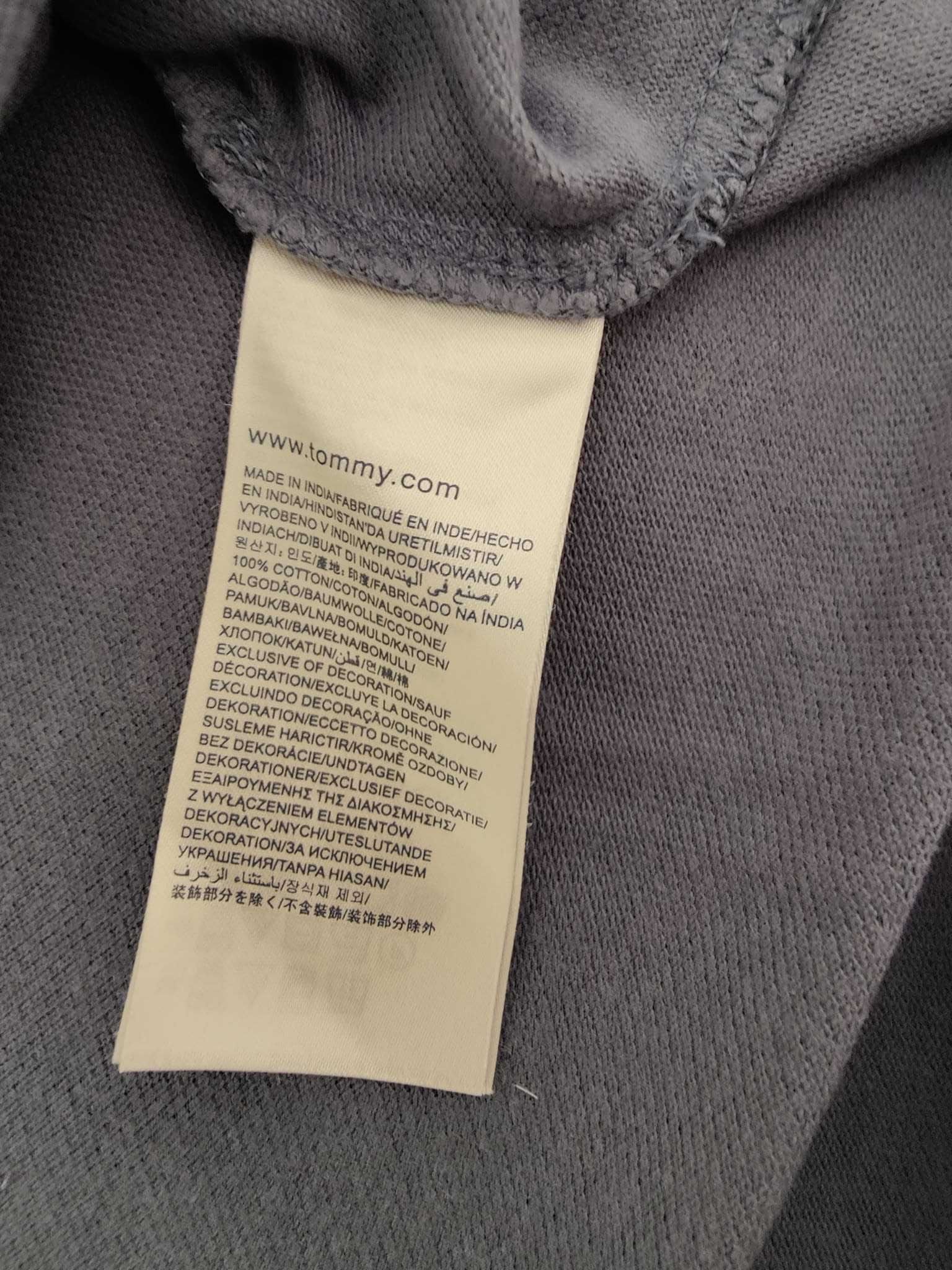 Polo Tommy Hilfiger tam. L em muito bom estado