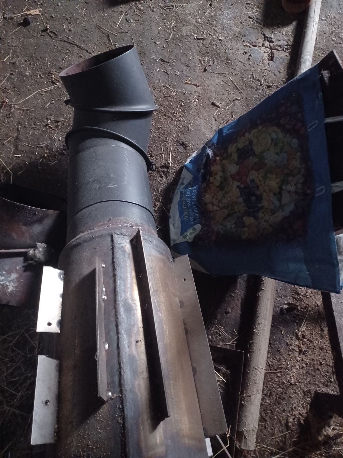 Kominek  Invicta
