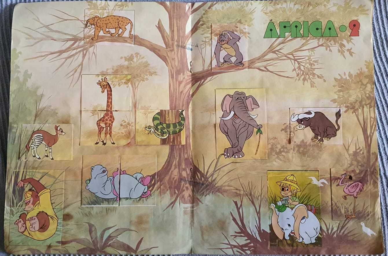 Zoo Walt Disney Caderneta Cromos Autocolantes  antiga rara - completa