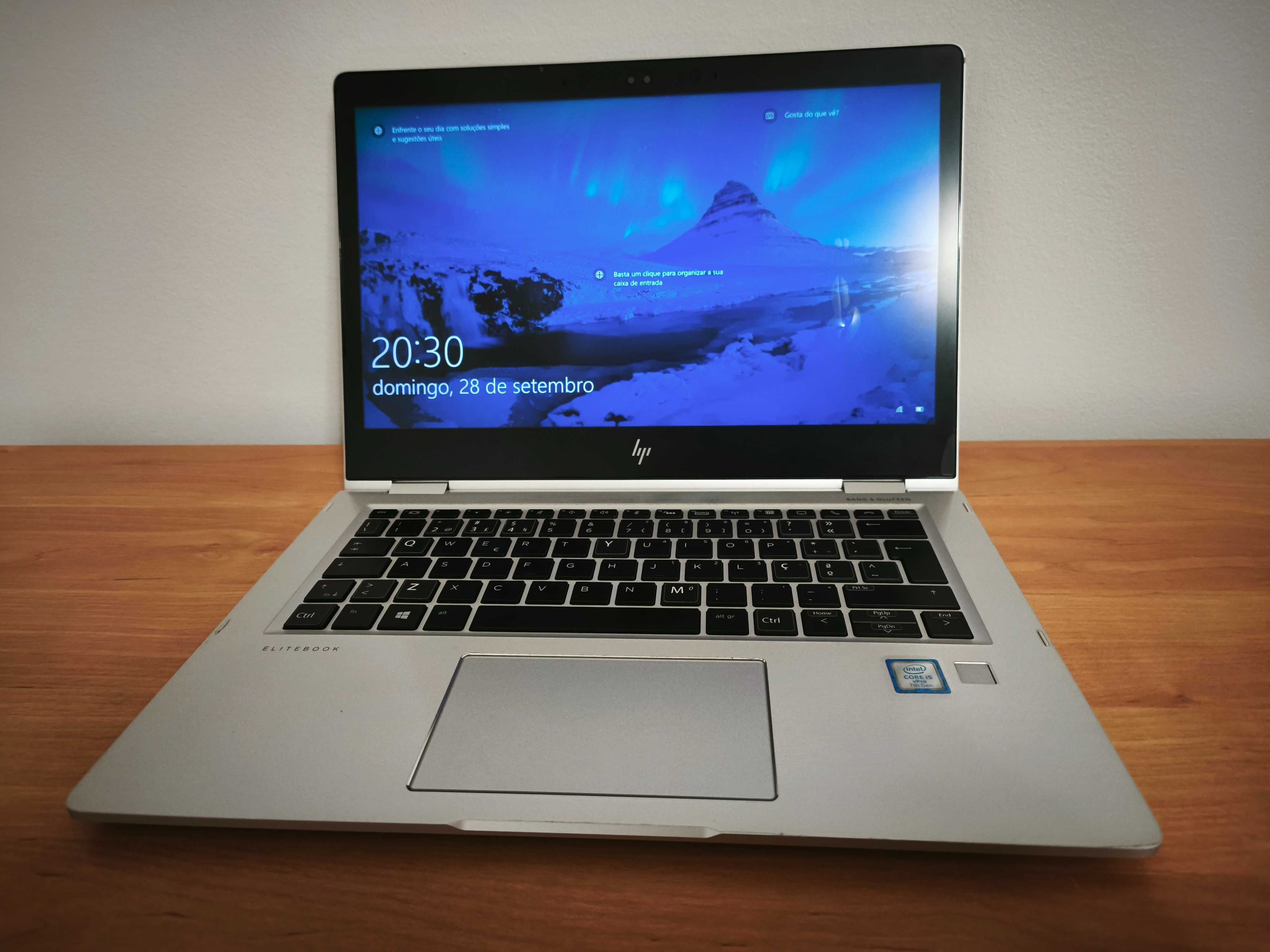 Portátil x360 versátil com ecrã tátil e caneta!