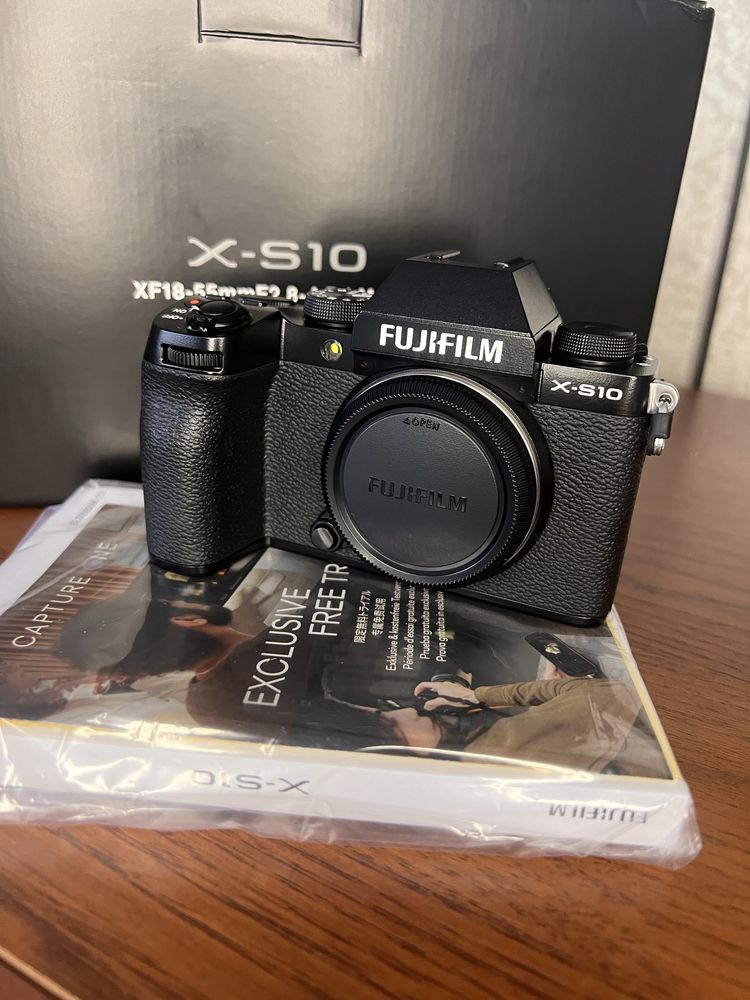 Фотоапарат Fujifilm X-S10 Body Black в НАЯВНОСТІ