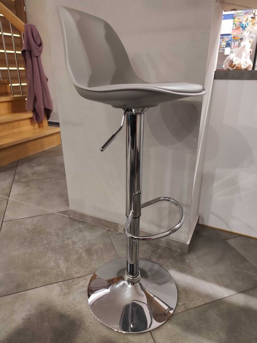 Hoker do kuchni lub jadalni 2 sztuki